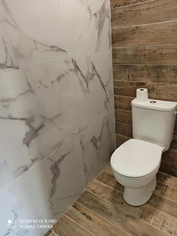 Triplex 110 M2 Centre Historique Avec Jacuzzi Dinan Lejlighed Eksteriør billede