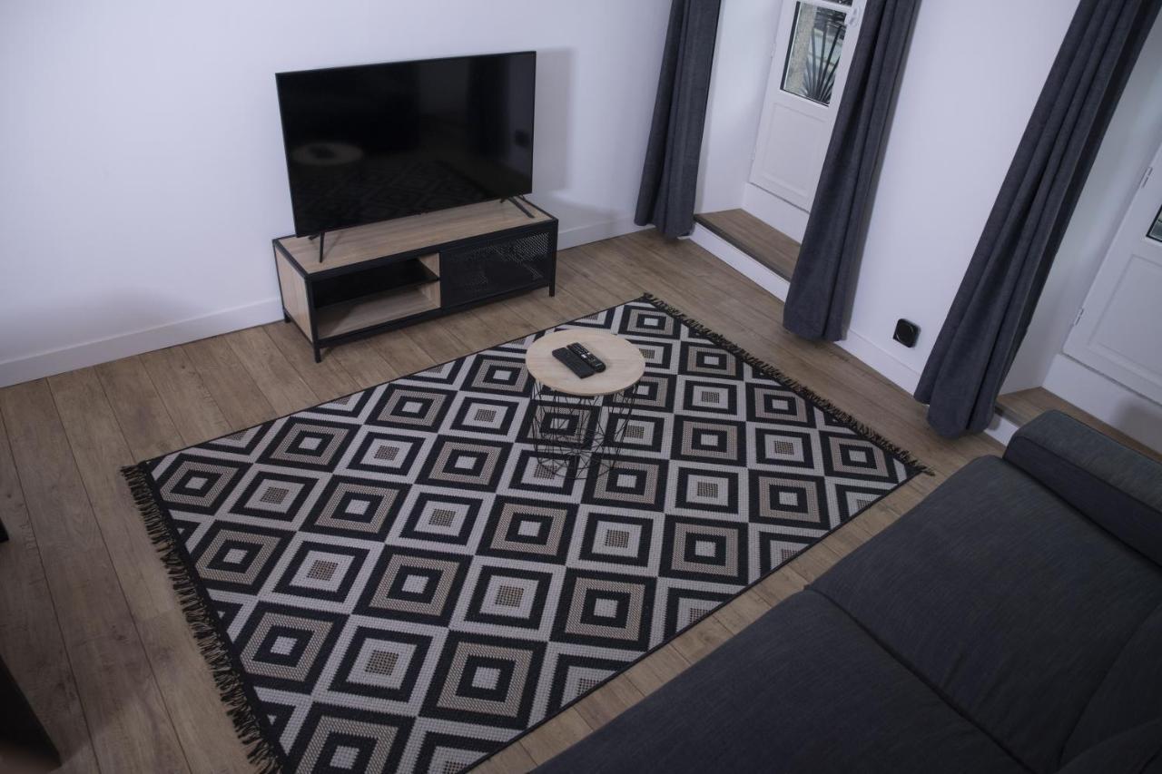Triplex 110 M2 Centre Historique Avec Jacuzzi Dinan Lejlighed Eksteriør billede
